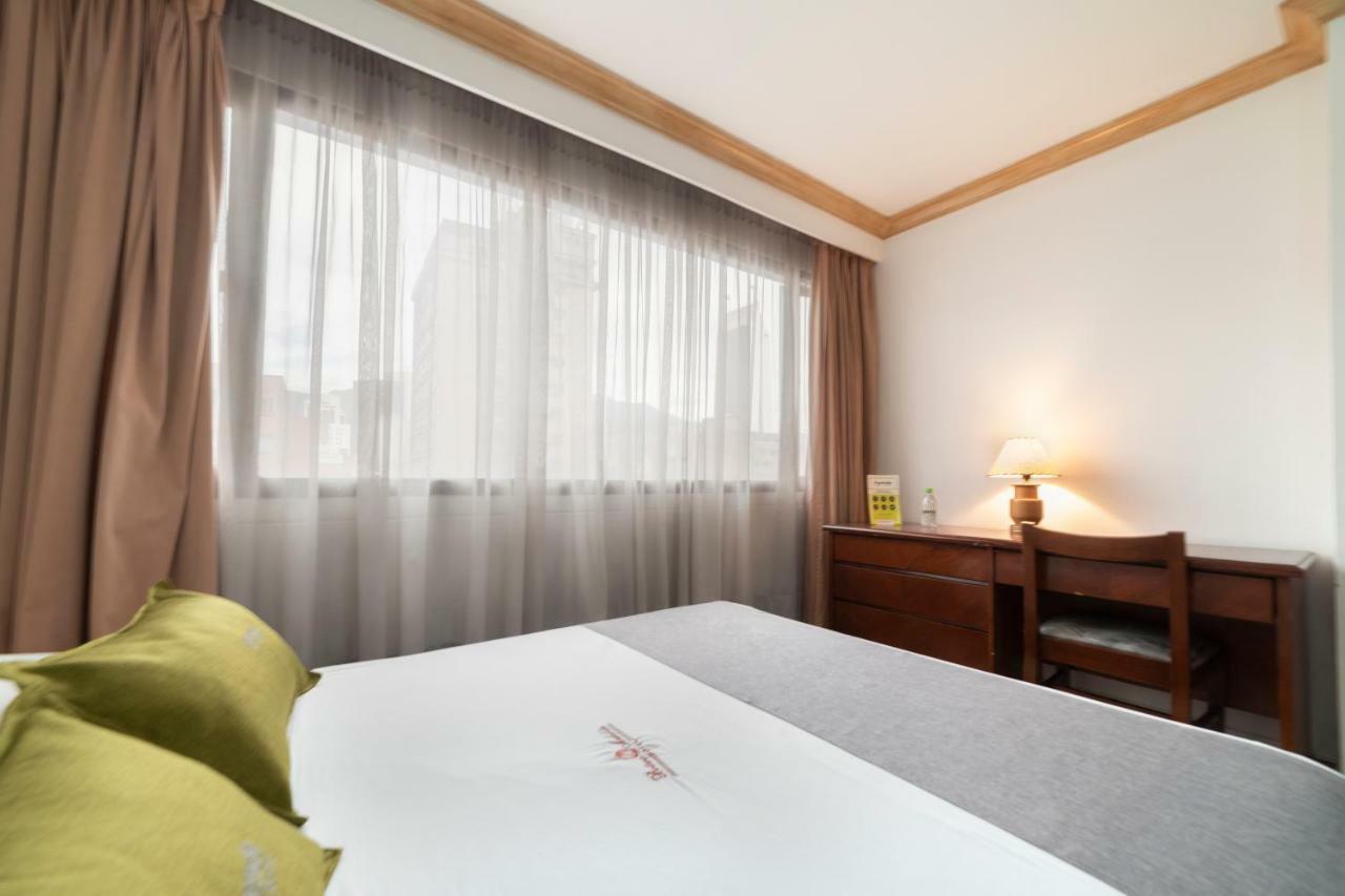 Ayenda 1235 Botero Hotel Medellin Luaran gambar